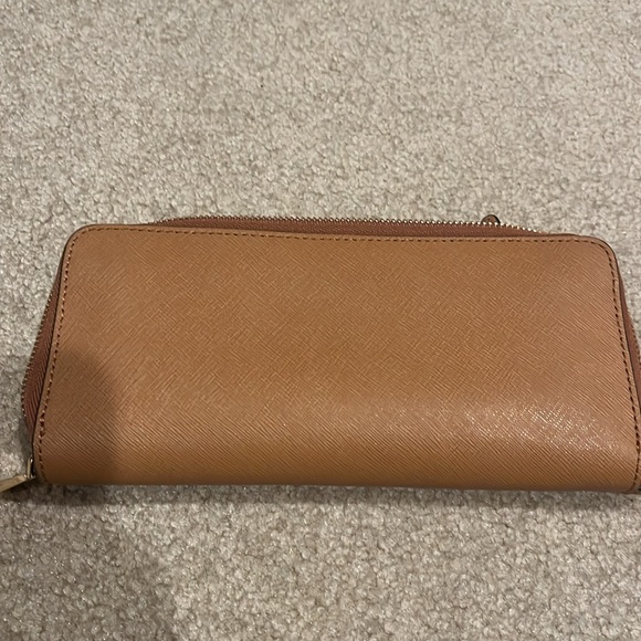Michael Kors wristlet wallet - Picture 7 of 7